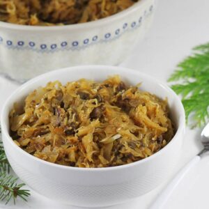 Kapusta z grzybami leśnymi: Odkryj przepis na wyjątkowe danie, które zachwyci każdego