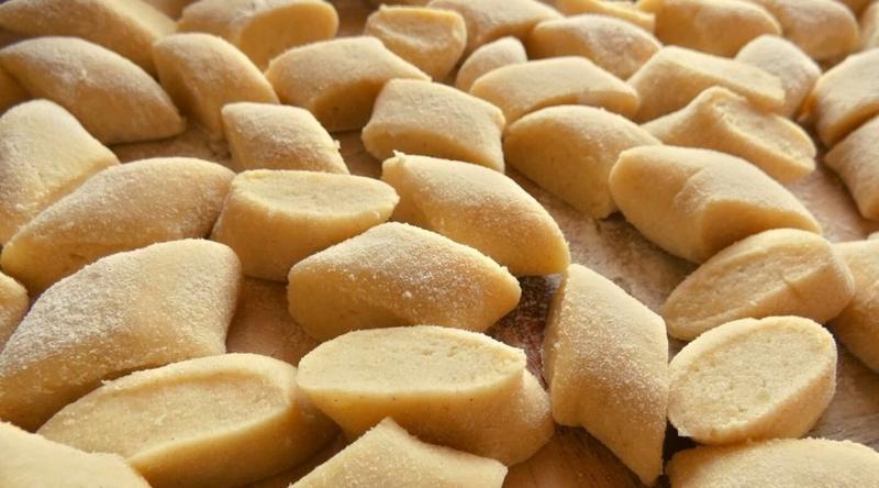 Kopytka z kaszą manną