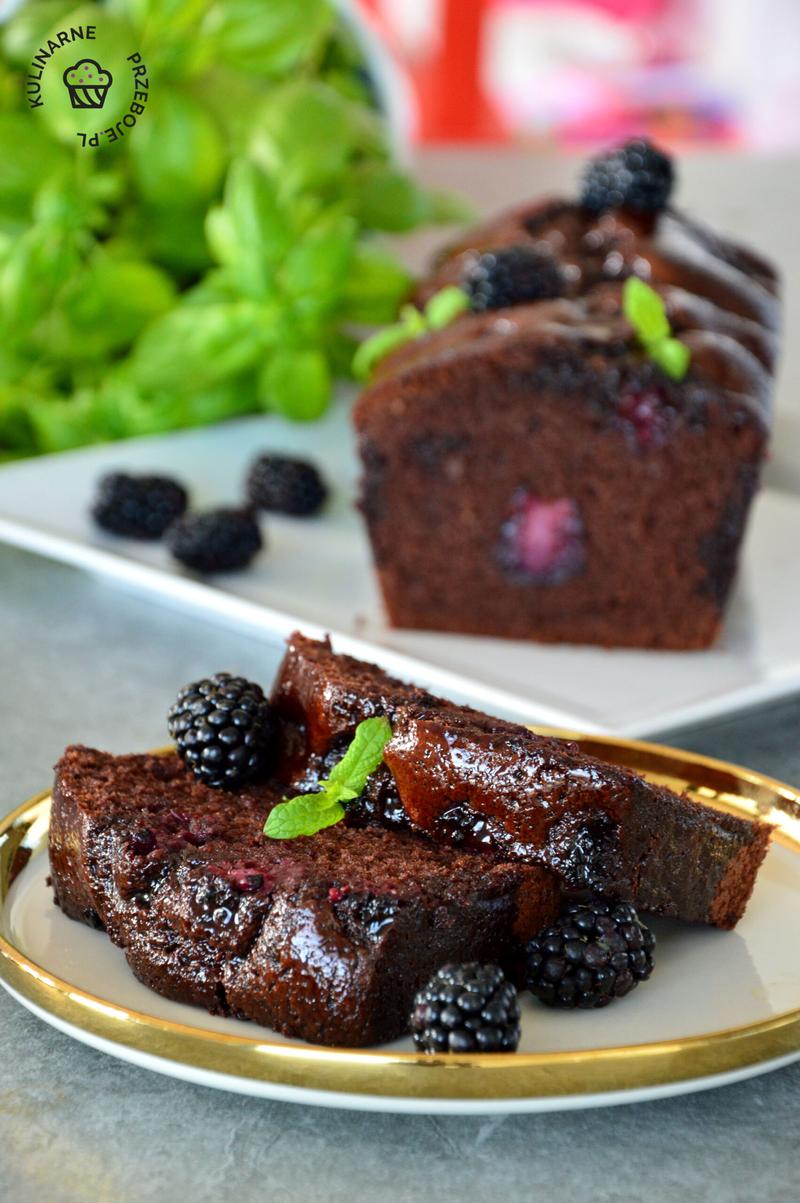 Przepis na murzynka z cukinii