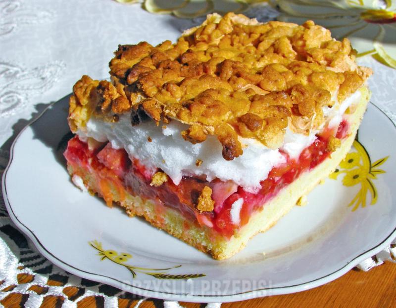 Czy ciasto śliwkowo-jabłkowe z kruszonką to idealny owocowy duet?