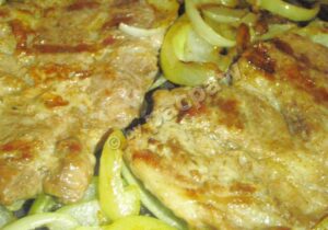 Karkówka w sosie grzybowym: odkryj aromatyczne danie z suszonych grzybów