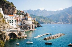 Gdzie narodziła się pizza? Poznaj niezwykłą historię jej korzeni