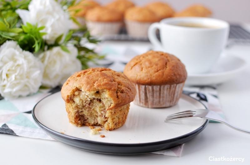 Muffiny bananowe z płatkami owsianymi