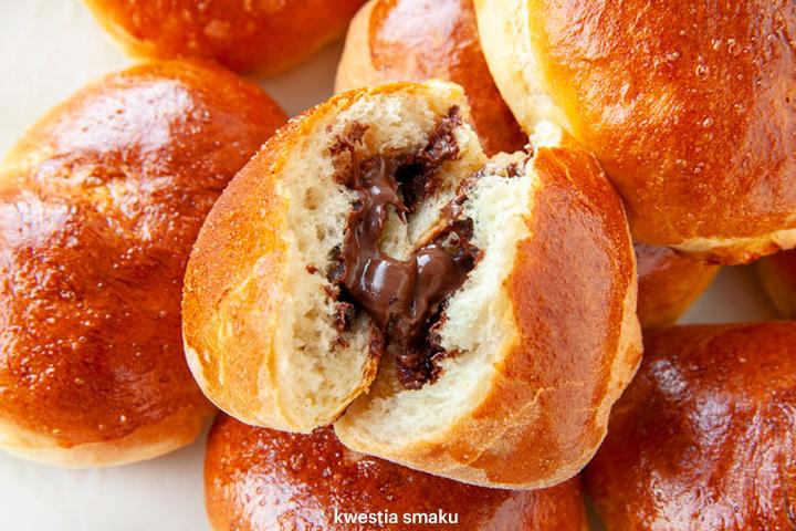 Sekrety wyrastania ciasta drożdżowego