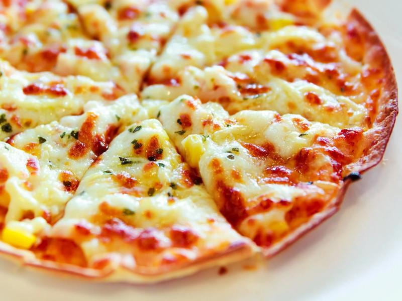 Szybka pizza na patelni