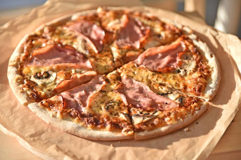 Sekrety idealnych pieczarek na pizzę, które zachwycą smakiem każdą chwilę