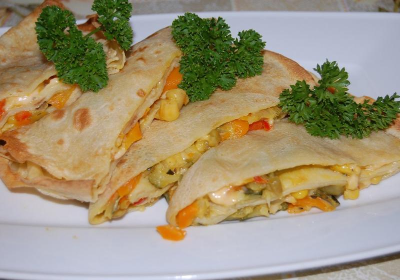 Zapiekane naleśniki z warzywami